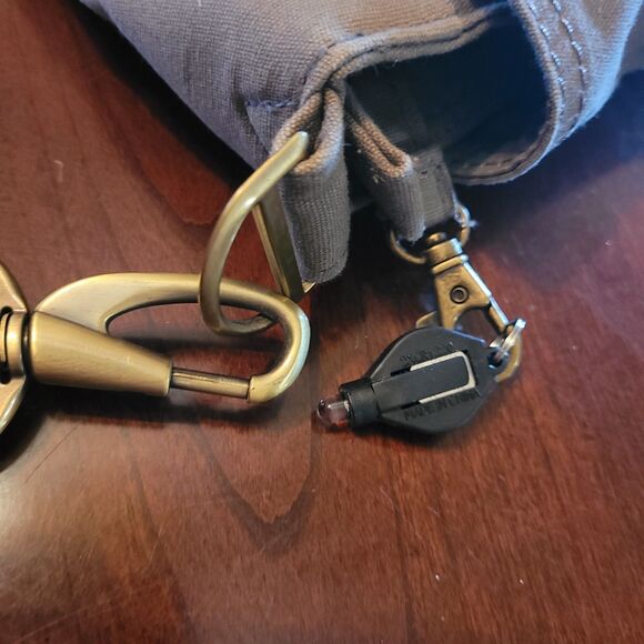 Magellan's Canvas Crossbody Ttavel Messenger Bag Gray Bottle Holder - Picture 8 of 16